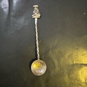 ECUADOR Silver SPOON with sitting Andean indigenous man 1 SUCRE 1928 COIN silver